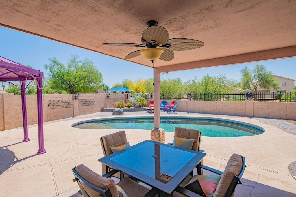 Boho Chic Arizona Villa W Pool & Mini Golf 카사그랜드 외부 사진